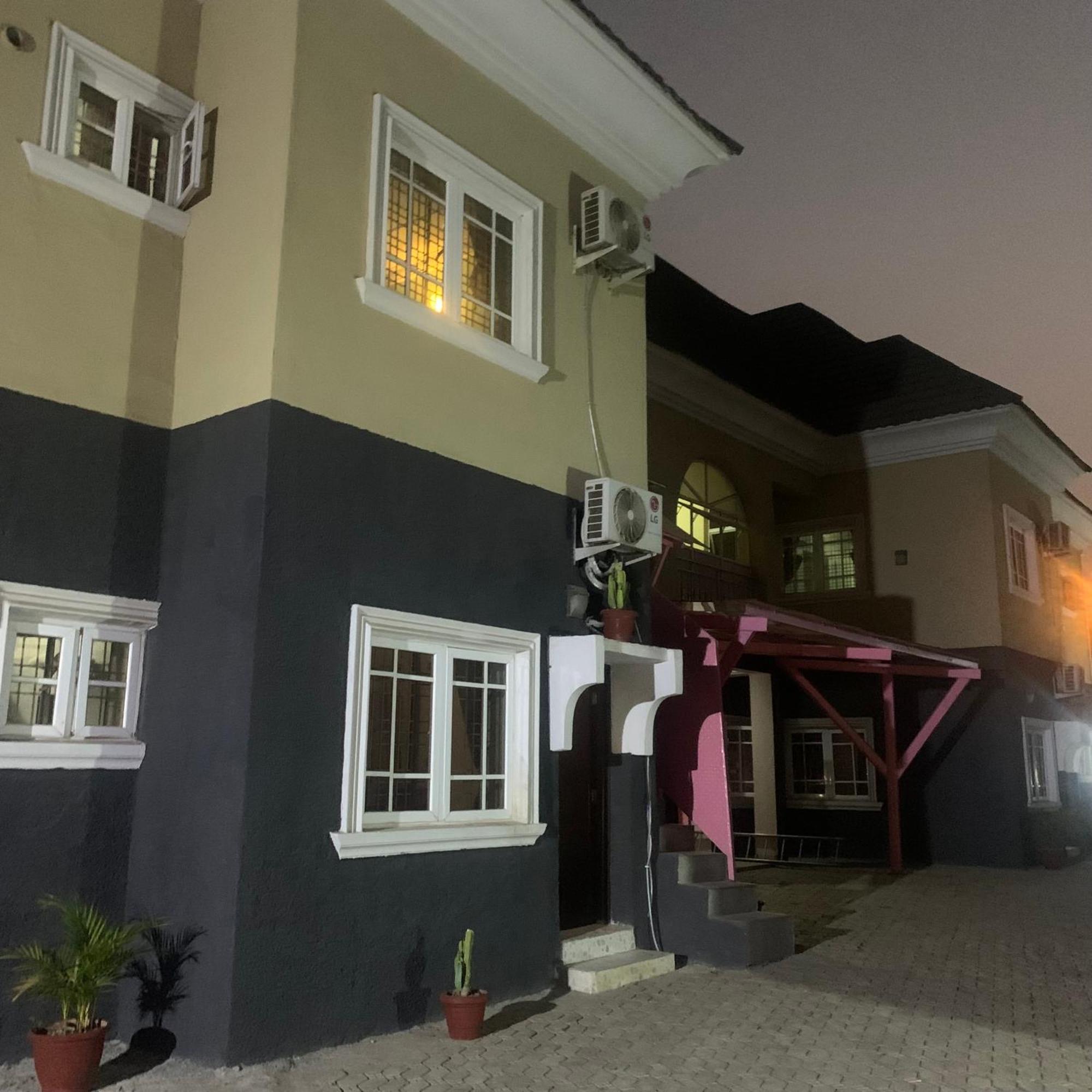 Health Plaza Abuja Apart otel Dış mekan fotoğraf