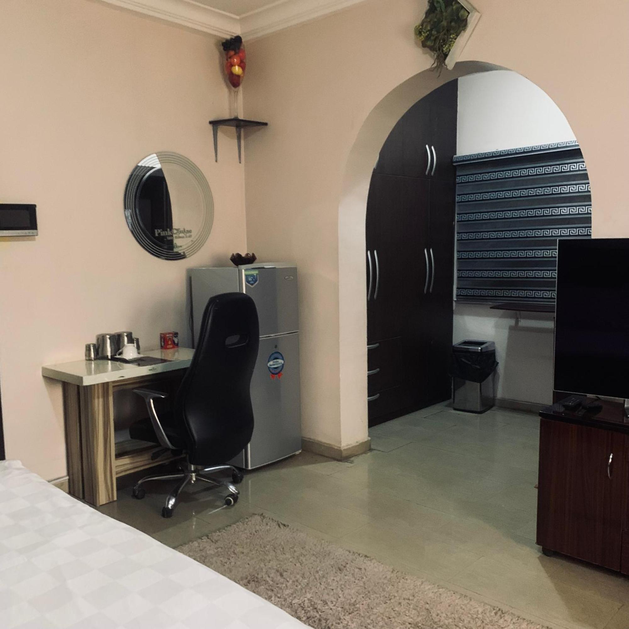 Health Plaza Abuja Apart otel Dış mekan fotoğraf
