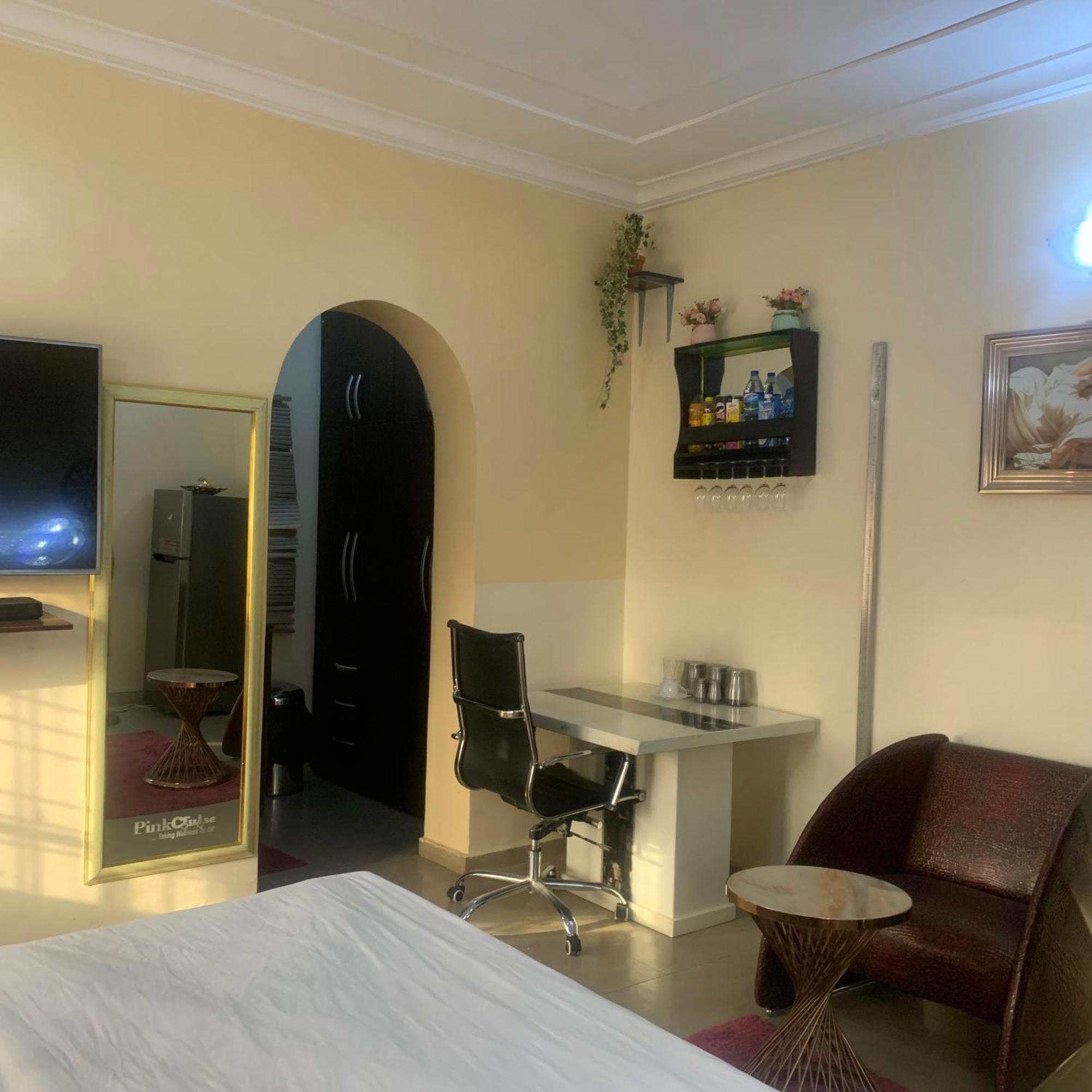 Health Plaza Abuja Apart otel Dış mekan fotoğraf